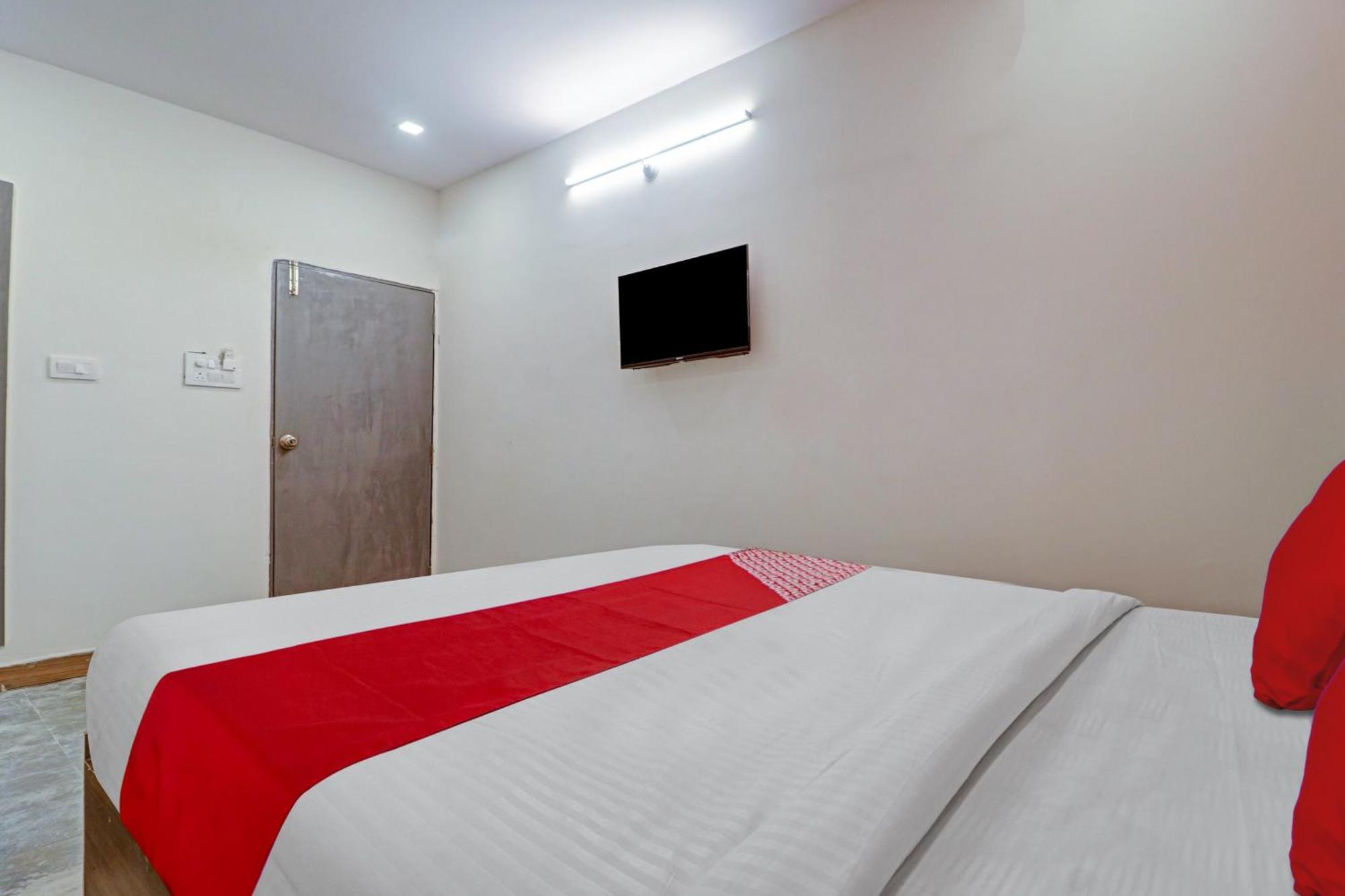 Hotel O Lavish Stay Sururnagar Екстериор снимка
