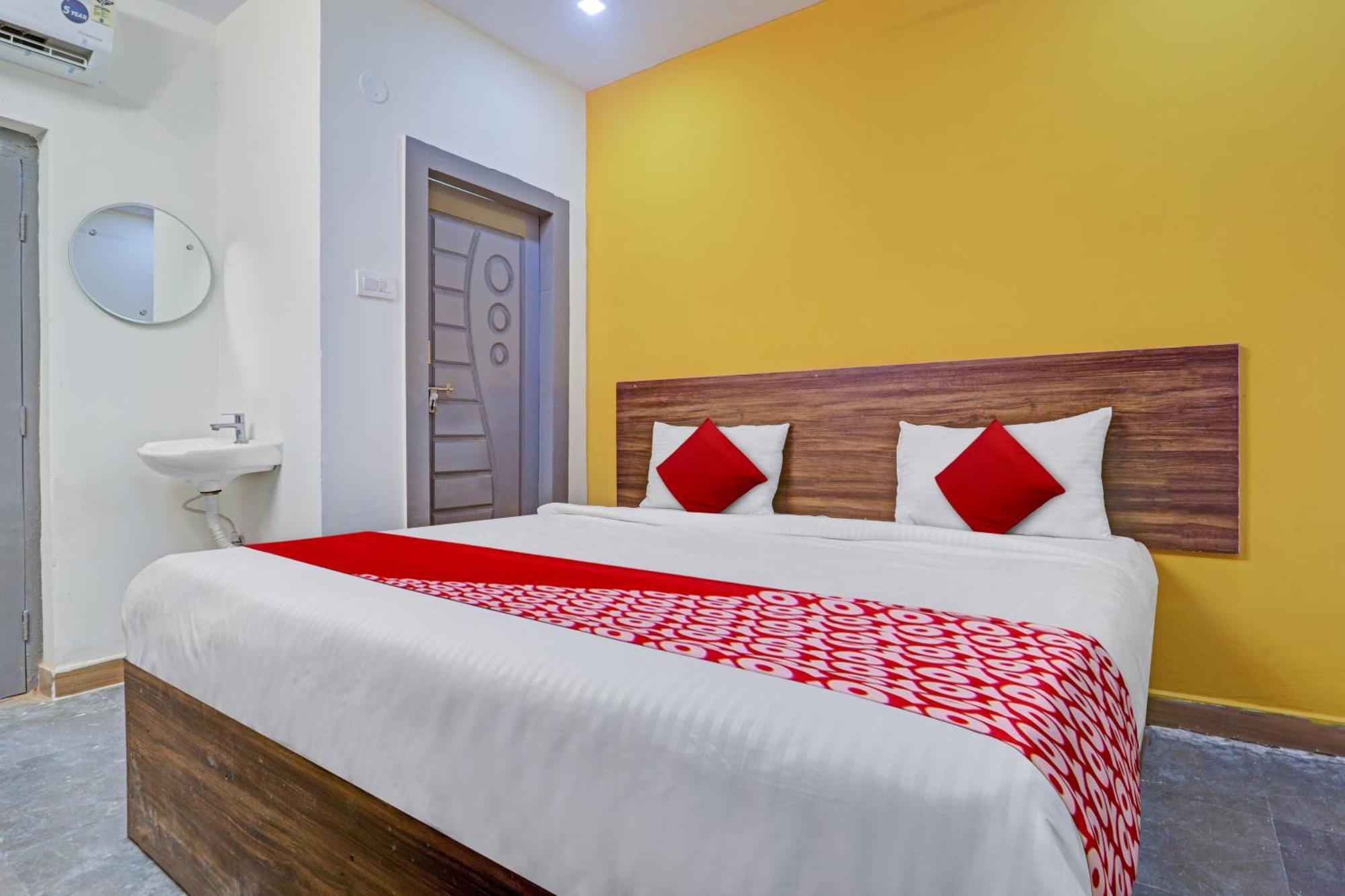 Hotel O Lavish Stay Sururnagar Екстериор снимка